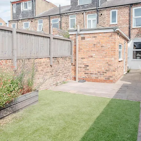 Calming Boutique Home - Walk To City York