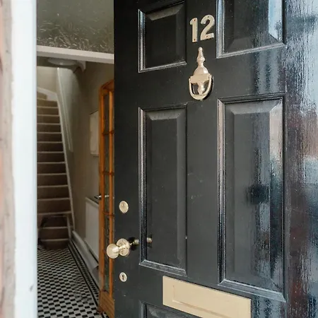 Calming Boutique Home - Walk To City York